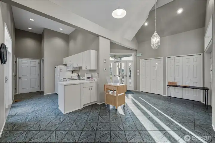 Welcome to the community clubhouse! Welcome to the community clubhouse!