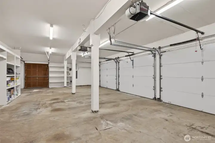 3-car garage with golf cart space & ample built-in shelves