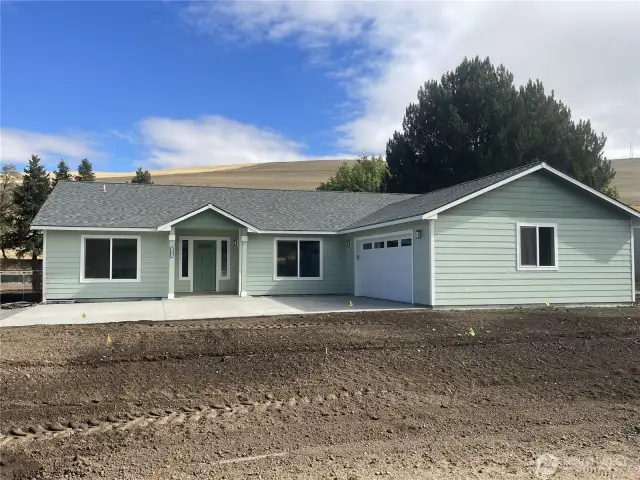UG sprinklers and lawn are in and all is green!