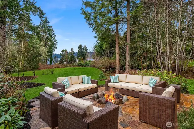 Virtual staging of the expansive flagstone patio.