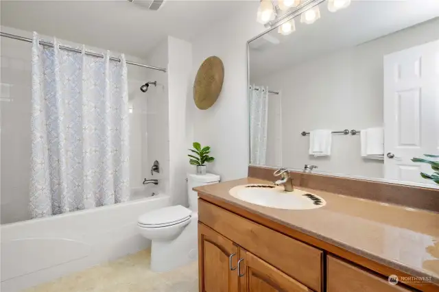 Full Guest Bath