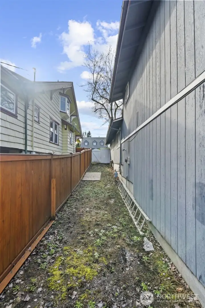 Fenced Side Yard