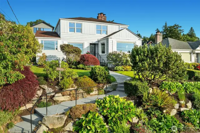 Situated just above Campbell Place for great views