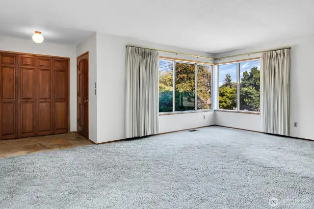Once inside you'll be greeted by Stove floor entry, large living room with nice over look view.