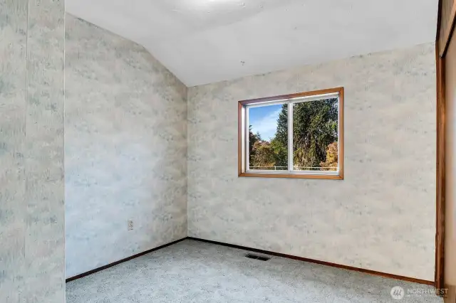 Bedroom #1 (First floor)