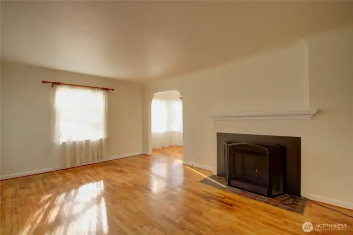 Coved ceilings add wonderful charm to this 1940's home. New interior paint throughout.