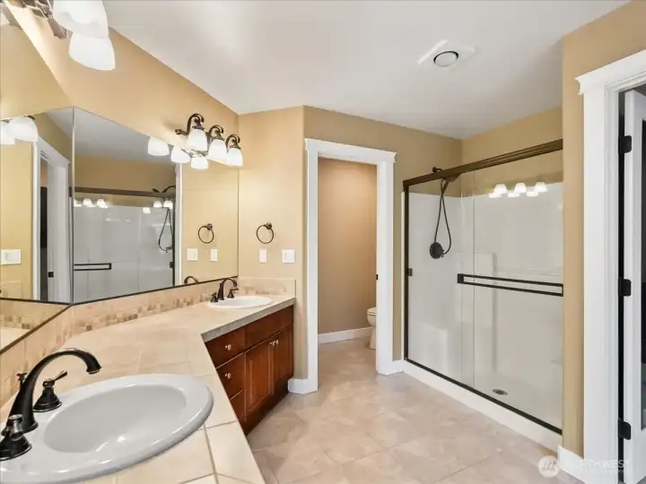 Primary bath.