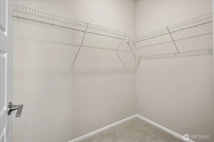 4th Bedroom Walk-in Closet