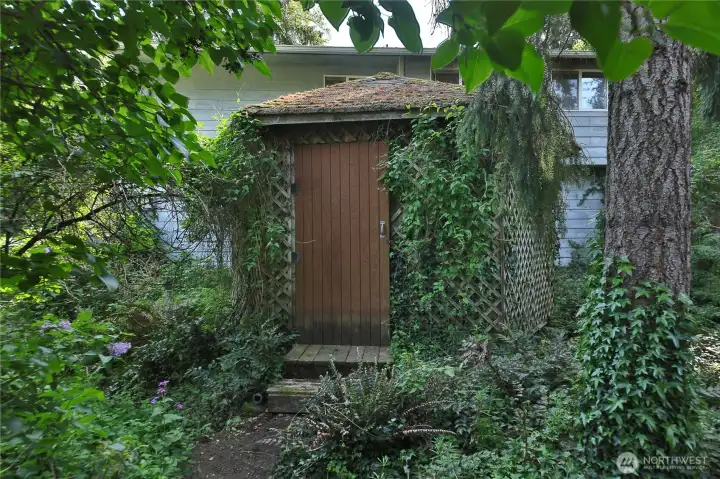 Shed for additional storage.