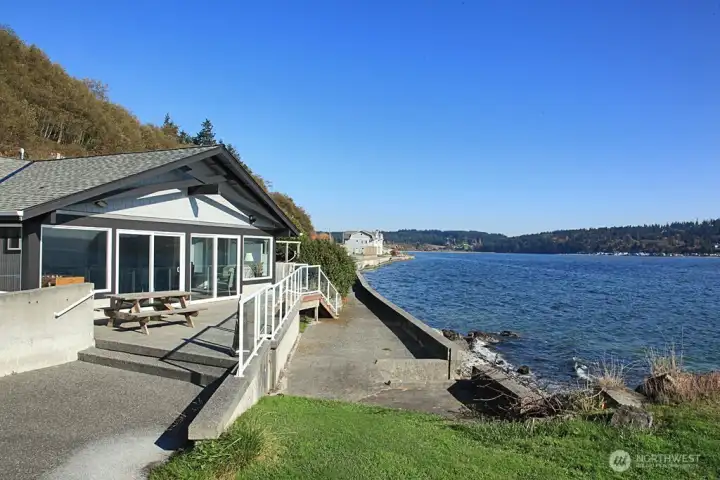Scatchet Head Clubhouse