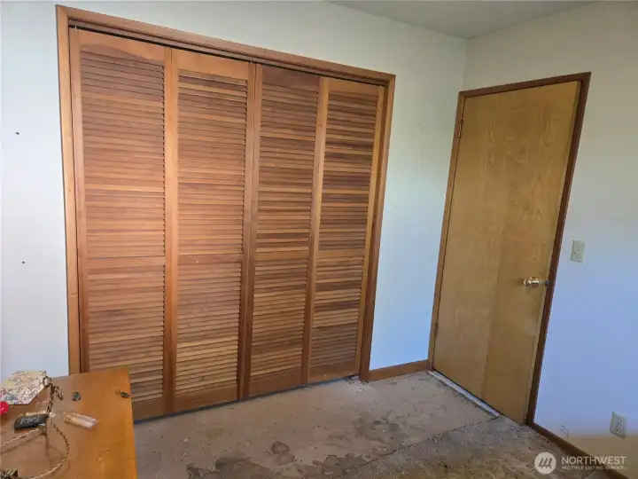 Bedroom #1