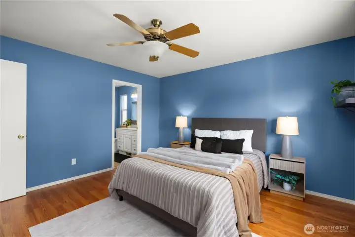 Spacious primary bedroom Spacious primary bedroom