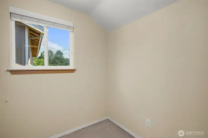 Office or hobby room, can be used as storage Office or hobby room, can be used as storage
