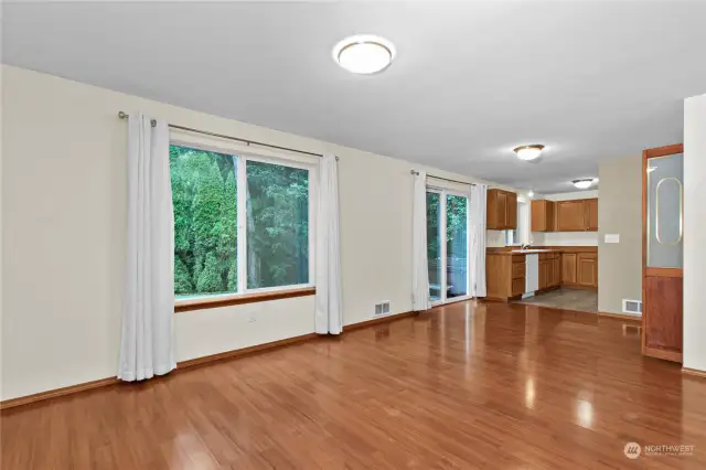 Dining room/kitchen