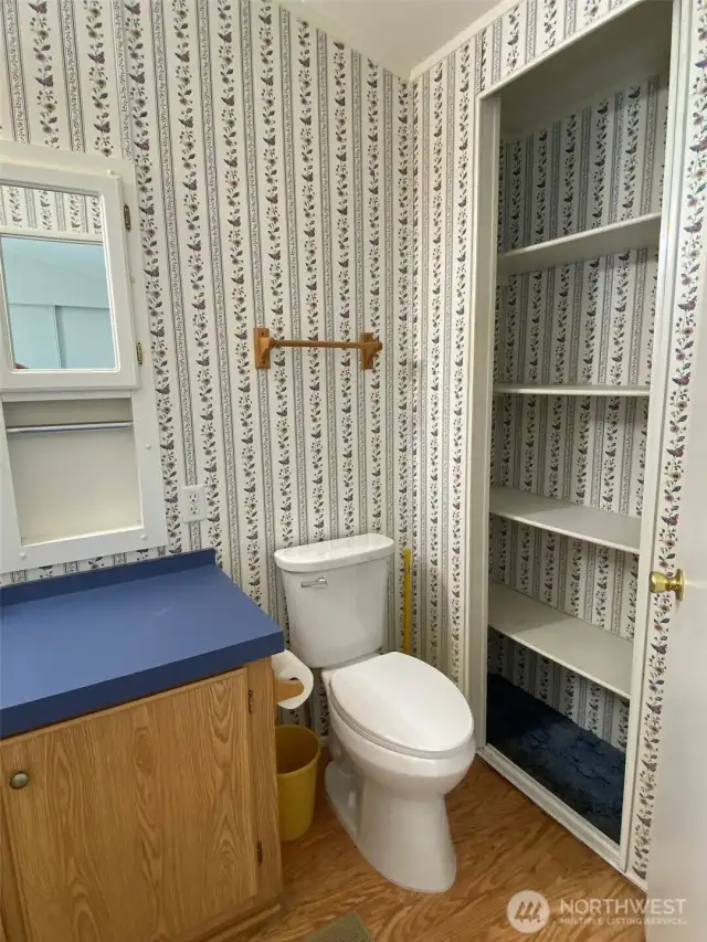 En suite full bathroom  with new commode