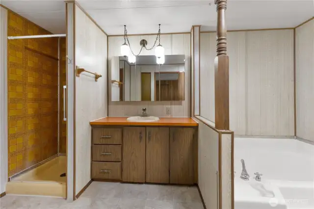 Main Bath