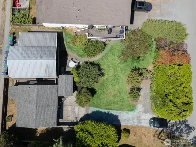 Home is set back on lot for maximum privacy.. .and build opportunities