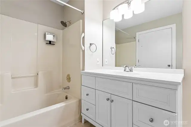 Main bathroom
