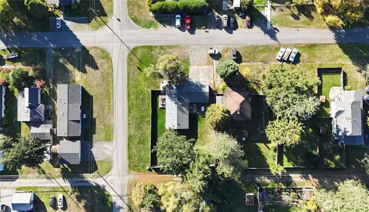 A nice, big, flat lot!
