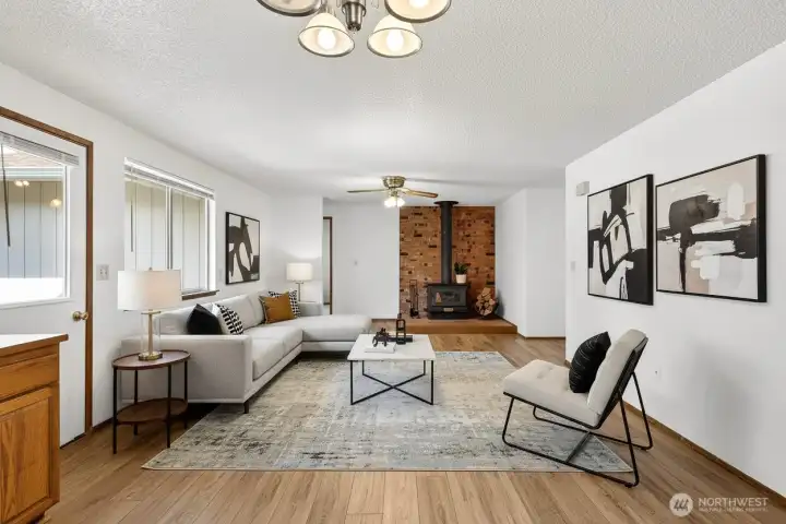 Virtually staged great room Virtually staged great room