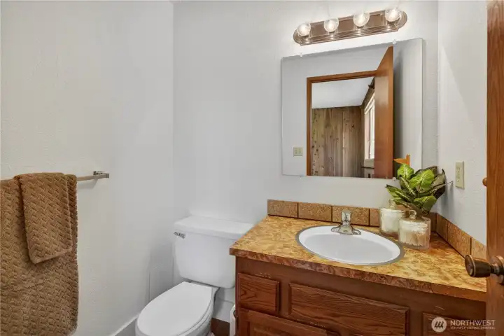1/2 bath off primary 1/2 bath off primary