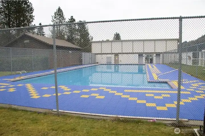 Community Pool Community Pool