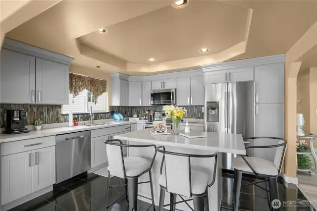 Kithcen features matching Samsung Stainless Steel Appliance