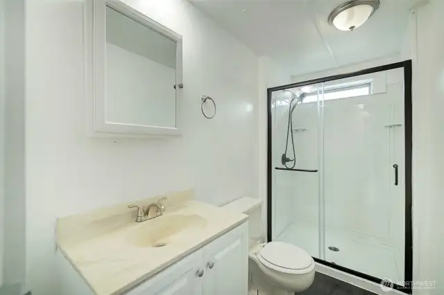 Main bathroom