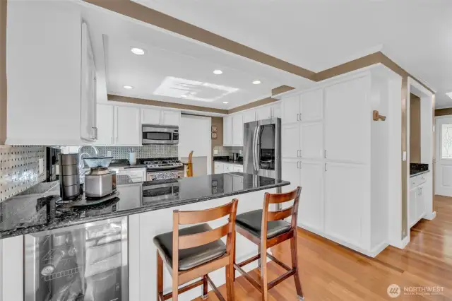 Open and bright kitchen
