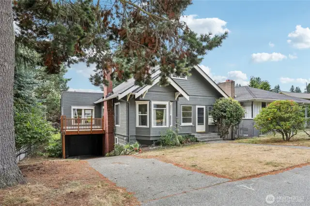 1 car garage along with 1 additional covered parking spot and plenty of driveway AND street parking