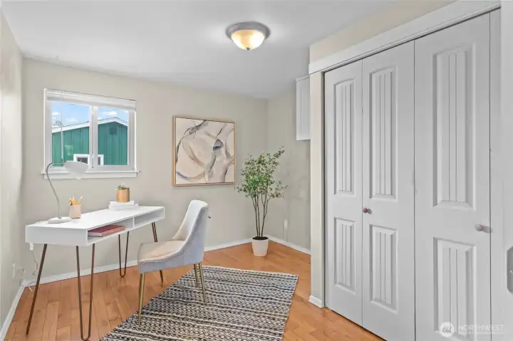 Main floor Bedroom / Office