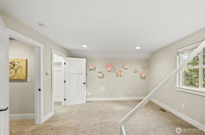 Upstairs landing space