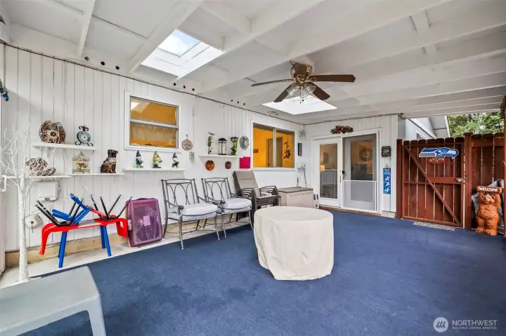 Covered patio off the family room