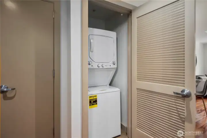 Brand New Washer/Dryer