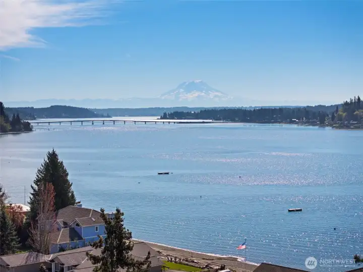 You will never tire of the amazing views this property offers. You don't need to choose between Mountain and water views - this property has both! You will never tire of the amazing views this property offers. You don't need to choose between Mountain and water views - this property has both!