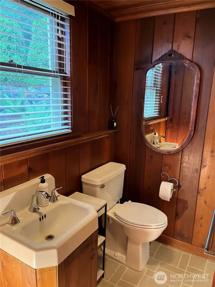 3/4 bathroom 3/4 bathroom