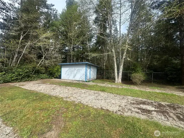 Outbuilding on second lot