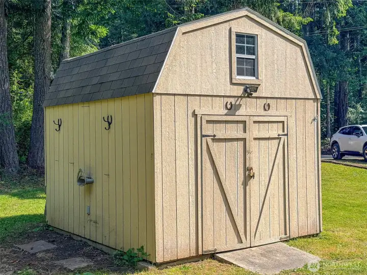 Storage shed