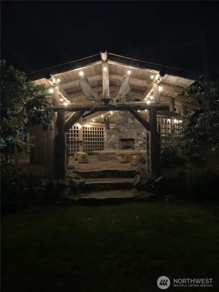 Night shot of Hobbit Hut