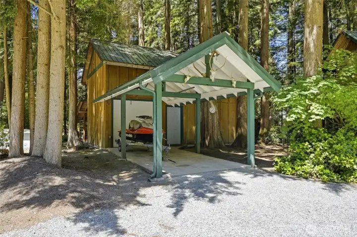 Detached garage/workshop . .