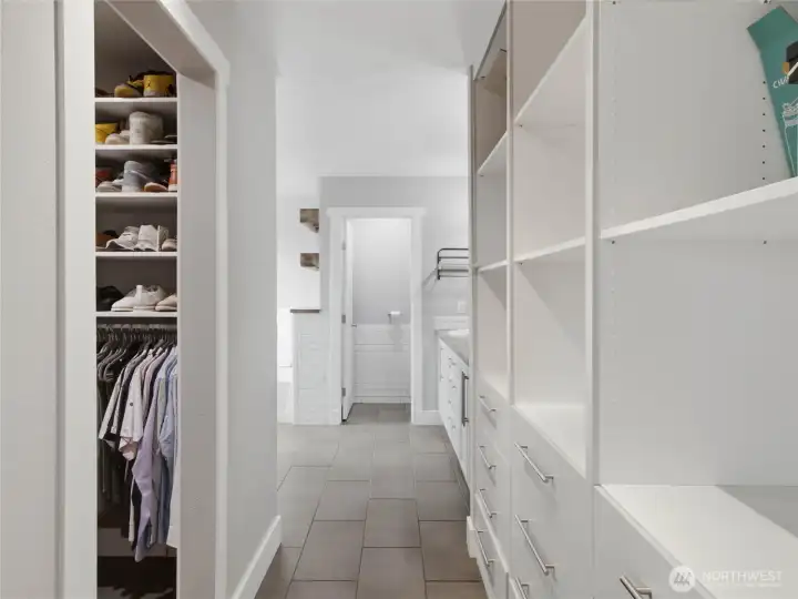 Walk-in closet