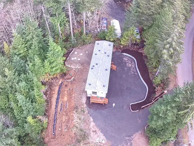 Brand New Home, Septic Tanks and Drain-field. (Drain-field will be covered up before closing.)