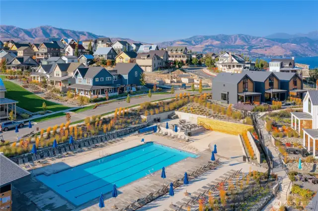 Aerial view of The Lookout's Vineyard District Pool.