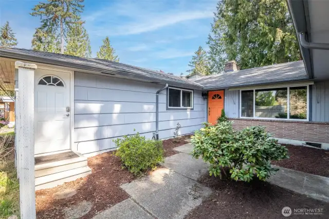 White door is to the second primary/potential rental