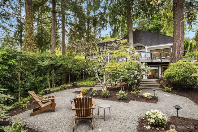 A little escape in itself! The back yard wonderland can be so many things... a low maintenance space, potential for a big grassy play area or garden grotto just begging for your to sit back and relax!