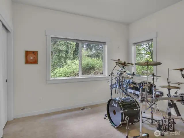 Third bedroom.