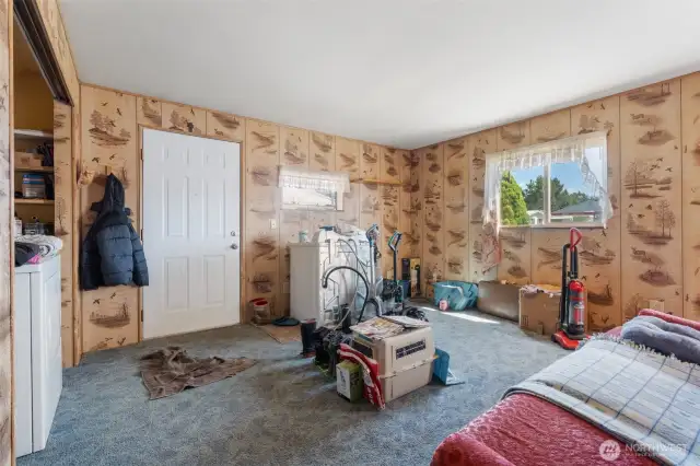 Entry door to addition