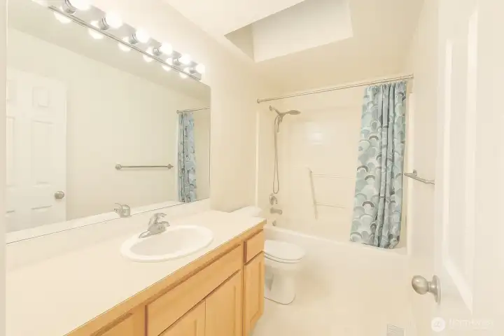 Common Bath