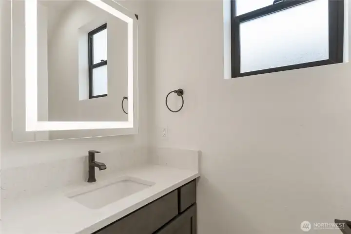 Not of actual home. Same floorplan, builder, and neighborhood.