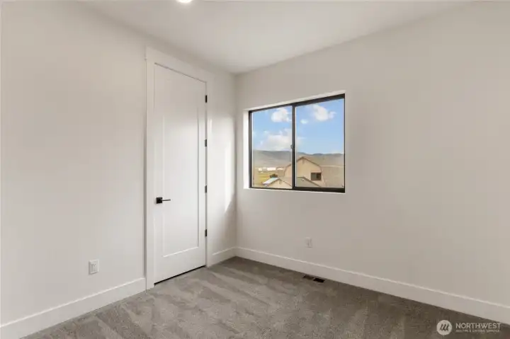 Not of actual home. Same floorplan, builder, and neighborhood.